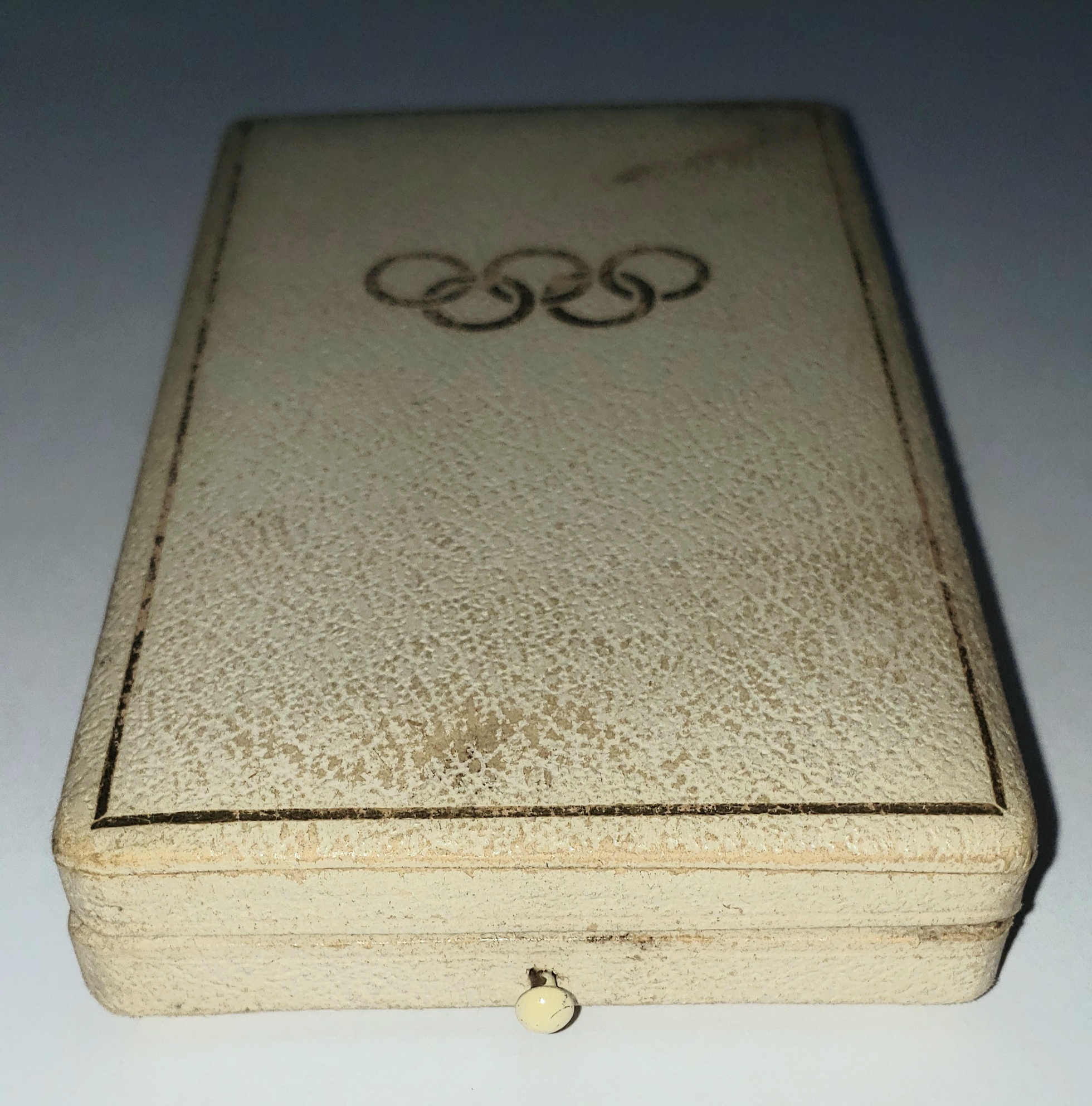 A Summer Olympic Games Commemorative Medal Broken Pact